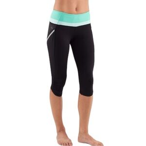Lululemon Run A Marathon Crop Leggings Tights Pants Black Menthol Wee Stripe 4